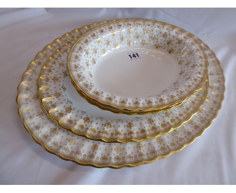 Spode Fleur De Leys gold oval meat plates and vegetable dishes (4) 