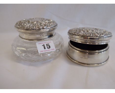 Silver velvet lined ring box and silver top glass powder jar (Birmingham 1983/84)