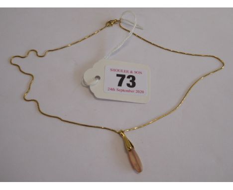 9ct Gold pink pearl pendant necklace 3.2g