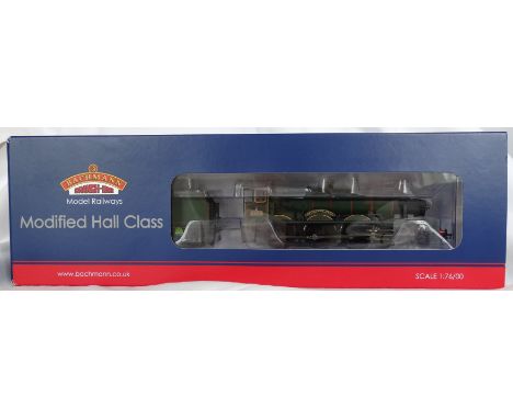 BACHMANN OO MODEL RAILWAY ENGINE & TENDER HALL CLASS SWITHLAND HALL (AS NEW) 