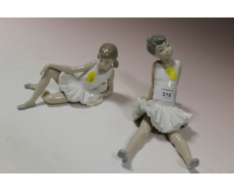 A PAIR OF NAO BALLERINA FIGURES