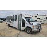 (2021) Ford Econoline SD Cutaway Shuttle Bus, model E-450, 8 cylinder, 24 seats, washroom, Gas eng
