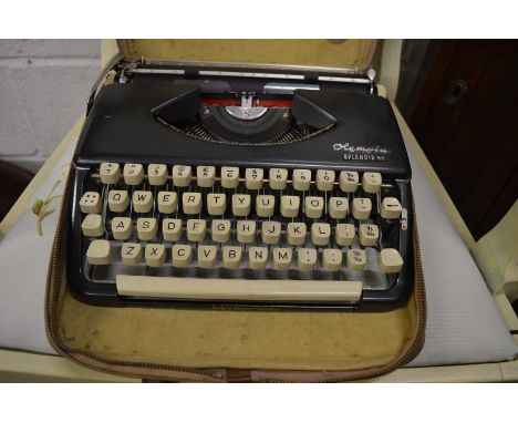 An Olympia Splendid 99 portable typewriter.