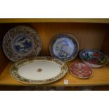 Decorative plates and bowls to include a Chinese saucer dish.