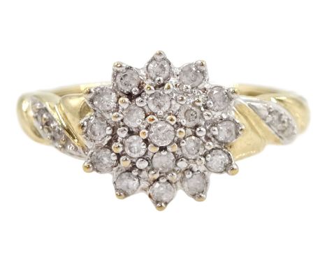 9ct gold round brilliant cut diamond cluster ring, with diamond set shoulders, hallmarked, total diamond weight 0.25 caratCon