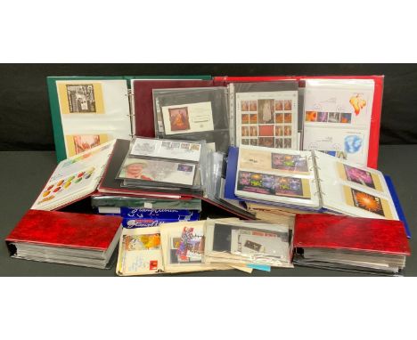 Stamps - First day covers and presentation packs, Royal Family and other 