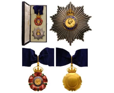 A Commander’s Group: the badge, 79 mm, in GOLD with red and green enameled “rose”; centre medallion in gold with portrait of 