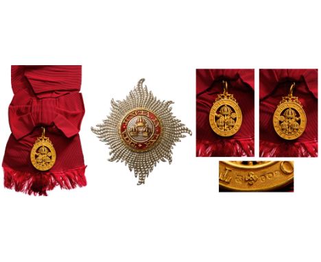 A Knight Grand Cross Set Civil Division (G.C.B.), instituted in 1725., GOLD, 60x43mm,  British hallmarked “Royal Crown, 18”, 