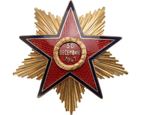 1st Class for Ladies, 1st Model (1948). Breast Star, 54 mm, gilt Silver, enameled, with pin back. Very rare and superb! I RR!