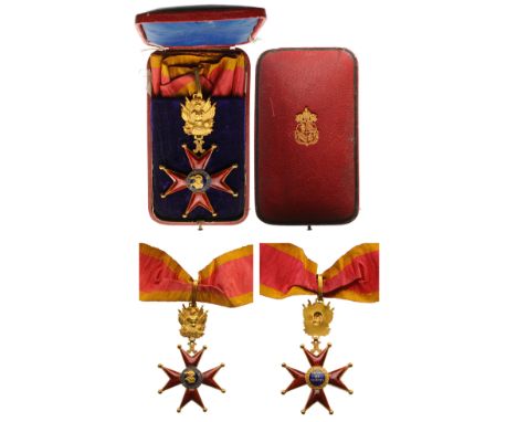 An early Commander’s Cross for military, 90x55 mm, in GOLD andred enamel on both sides; dark-blue enameled centre medallion w