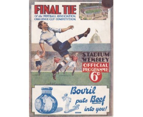 1932 FA CUP FINAL       Programme for Arsenal v. Newcastle United in good condition with a very slight vertical crease to the