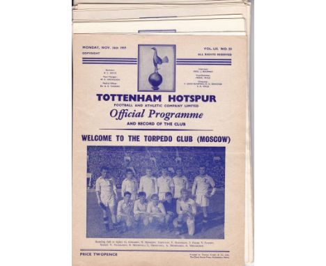 TOTTENHAM 59-60   Twenty five Tottenham home programmes, 59-60, set of 21 x League, Public Trial, 2 x Cup including 13-2 vict