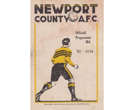 NEWPORT - SOUTHAMPTON 46 POSTPONED   Scarce Newport County programme v Southampton , 31/8/46. This was a long awaited return 