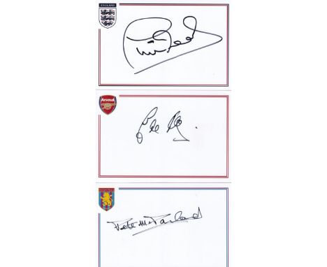 SIGNED CRESTED PHOTOS     Forty+ signed 6" x 4" photos, depicting clubs crests and colours, including Albert Scanion, Jimmy M