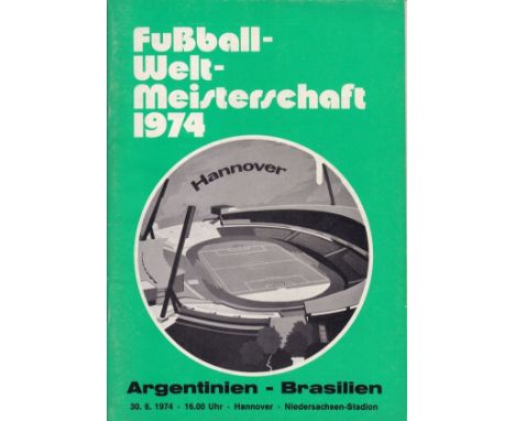 1974 WORLD CUP     Programme for Argentina v. Brazil 26/6/1974 in Hannover with stadium photo on the cover.   Good