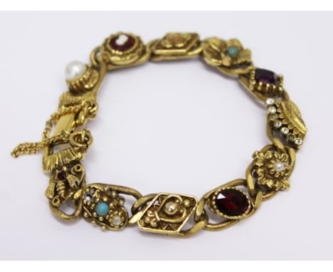 A vintage gold plated bracelet