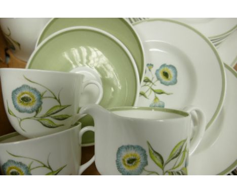 A collection of Suzie Cooper Katina patterned tea ware: 34 pieces (one cup with chip to rim). 