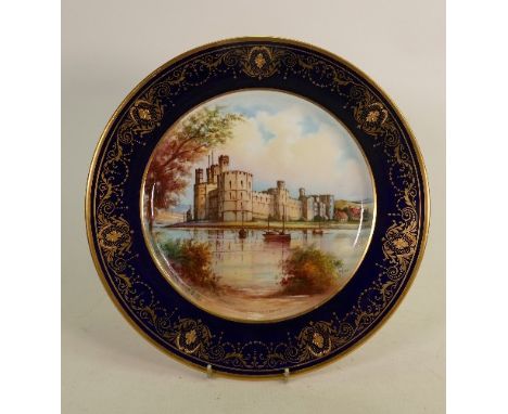 Aynsley Fine Art Collection hand painted Jack Shaw Cabinet Plate: Image of Caernarvon Castle, diameter 27cm, boxed. 