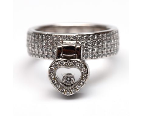 Chopard, 18 kt. witgouden 'Happy Diamonds' ring. Met centraal een hart waarin vrij bewegend, een briljant geslepen diamant. D