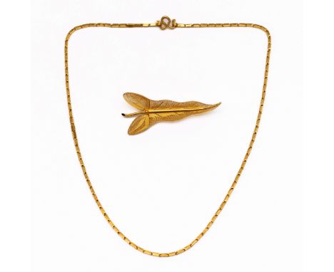 20 kt. Gouden schakelketting. Opgebouwd uit blokvormige rechthoekige schakels. Gekeurd met Nederlands herkeur 833/000. Hierbi