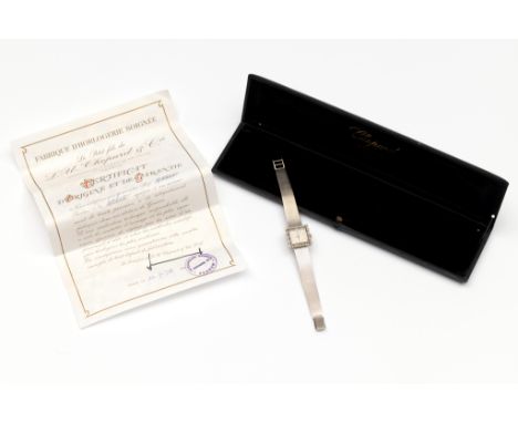 L.U. Chopard, 18 kt. witgouden mechanisch damespolshorloge met vierkante kast, de wijzerplaat crème kleurig met batons op de 