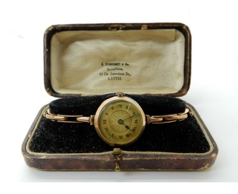 A 9ct gold ladies vintage watch, weight including mechanism 17.3gms Condition Report: Available upon request