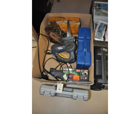 Electrical tools, to include: a Fern triangular sander TS-180K; a Powercraft jig-saw; a Parkside power drill PABS10.8B2; and 