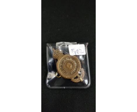 OLD ROYAL AUTOMOBILE CLUB CAP BADGE