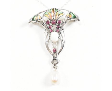 A contemporary 925 silver Art Nouveau style Plique A Jour pendant. Weight approx 7.7g.&nbsp;All weights, measurements and siz