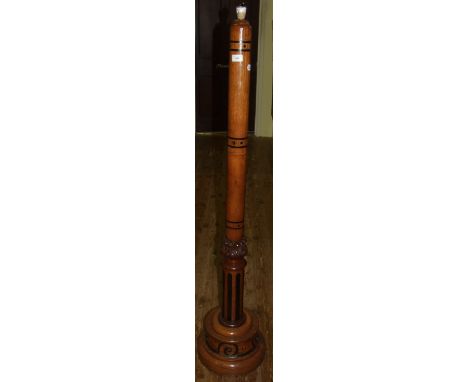 An inlaid oak standard lamp, in the manner of Bruce Talbert, wired for electricity Condition report Report by RB

Generally g
