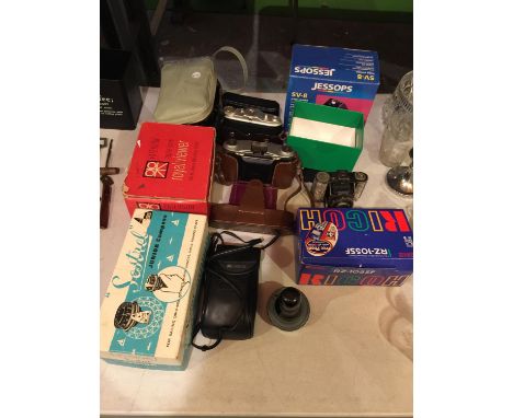 VINTAGE CAMERAS AND VIEWERS TO INCLUDE, CASED RICOH, CASED ENSIGN, MINOLTA MINI PROJECTOR, JESSOPS SLIDE VIEWER, ETC 