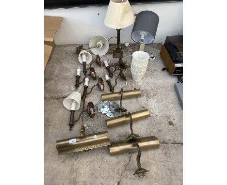 AN ASSORTMENT OF VARIOUS LIGHT FITTINGS AND LAMPS 