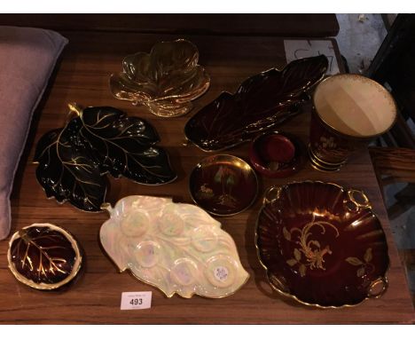 A QUANTITY OF CARLTONWARE TO INCLUDE PLATES, VASE, ETC 