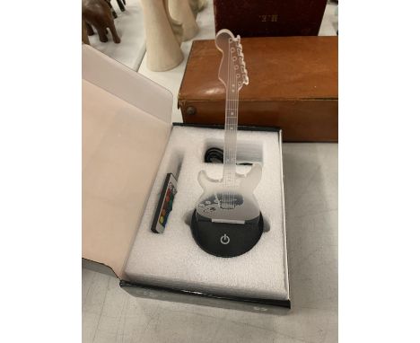 A BOXED 3D LAMP WORKING AT LOTTING BUT NO WARRANTY 