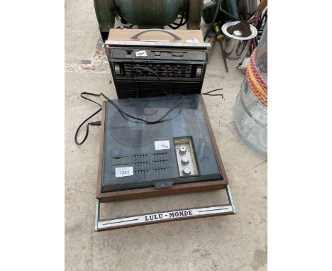 TWO VINTAGE RADIOS AND A VINTAGE LULU-MONDE RECORD PLAYER 