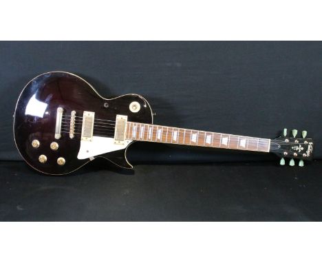 Guitar - Vintage Les Paul style electric guitar with hard case 