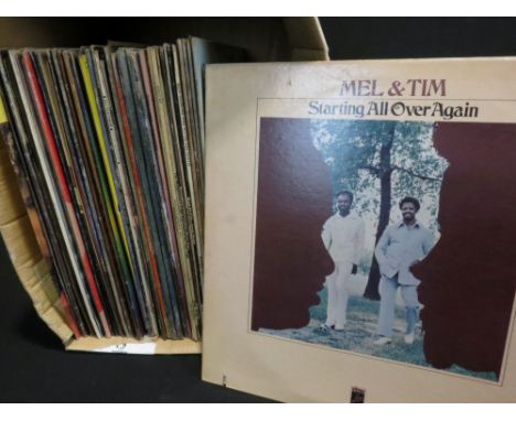 Vinyl - 25 Soul / Funk / Disco LPs and 33 12" singles to include Mel &amp; Tim x 2, Rufus Thomas, The Jimmy Castor Bunch, Wil