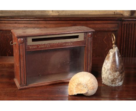 AN EDWARDIAN COUNTRY HOUSE LETTER BOX with a glazed front and an end door, inscribed in gilt beneath the slot "Post arrives -