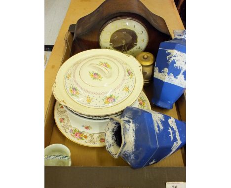 An Oak cased Smiths mantel clock, a Brass Lipton British Empire Exhibition 1924 tea caddy and various china