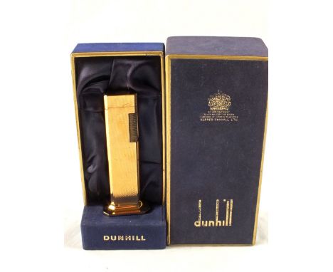 A Dunhill tallboy gas filled table lighter with case