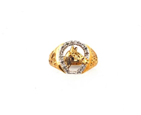 A 9ct Gold ring with central horse surrounded by a horse shoe of Diamond chips, size L
