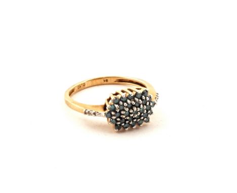 A 9ct Gold blue stone cluster ring, size O