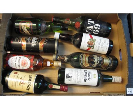 Box of assorted whisky to include: Vat 69; Jameson; Black and White; MacGregor's; Black Bottle Scotch Whisky etc.
