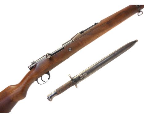 DWM Portuguese Mauser Verguero 7.92mm bolt action rifle, serial number G3689 to bolt, receiver and stock, model 1904 / M39, w