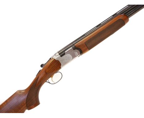 Beretta S687 12 bore over and under shotgun, serial number E82646B, 28inch barrels with three quarter and half chokes (four a