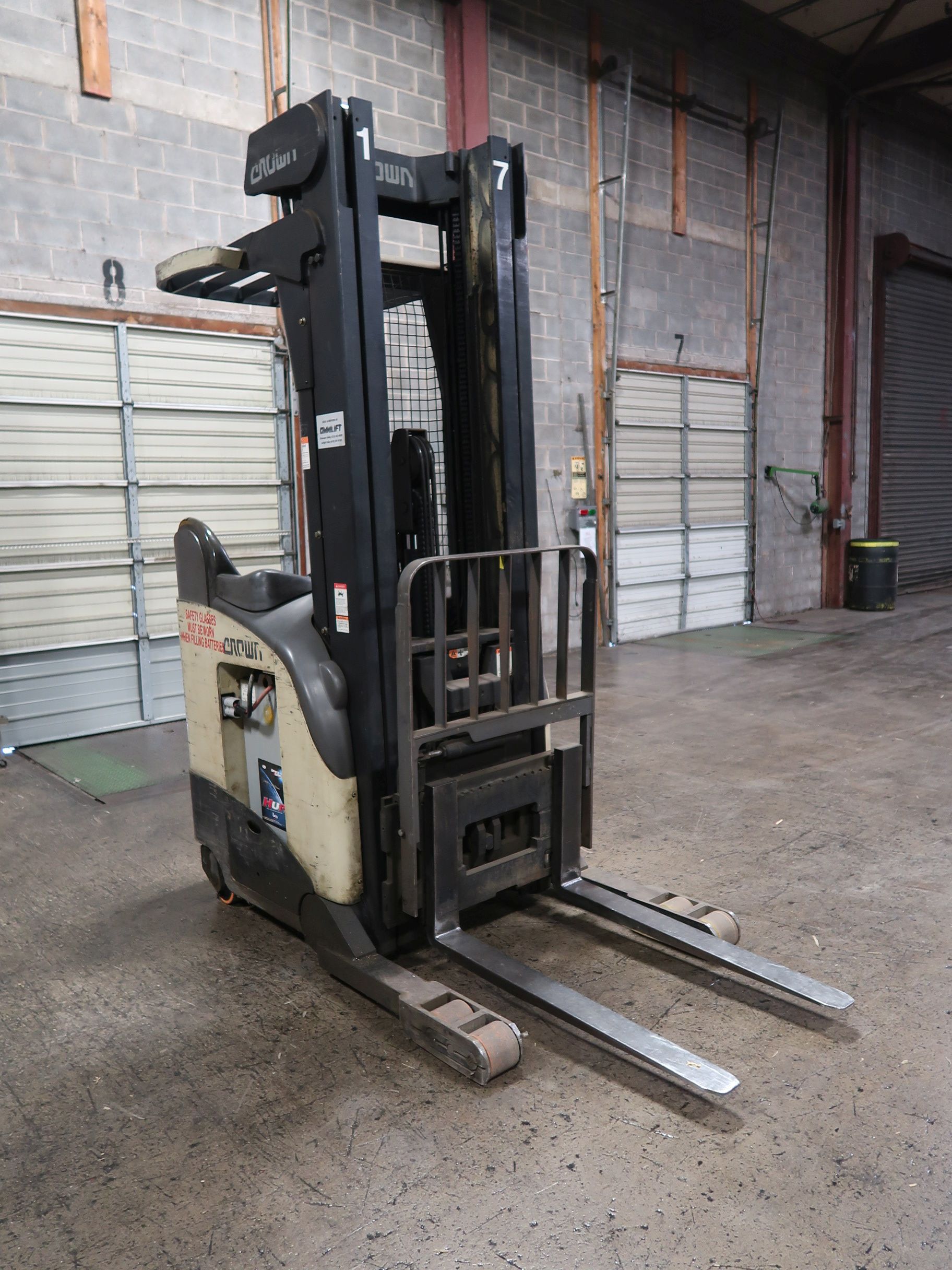 4,500 LB. CROWN MODEL RR5000 ELECTRIC REACH TRUCK; S/N 1A234606, 240