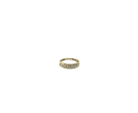 9ct gold diamond ring, total weight 1.6 grams ring size K 