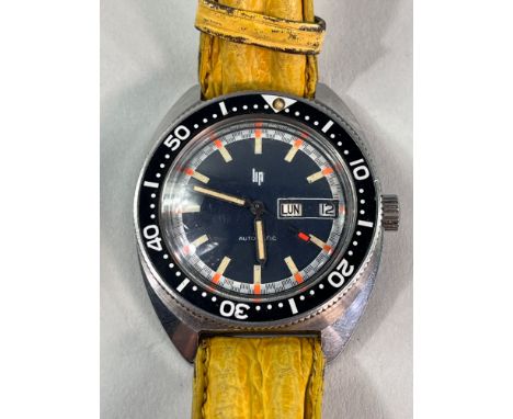 Case Size: 38mmCase Material: Stainless steelBezel Color: BlackCrown Type: Screw downMovement: Automatic R197Band Material: L