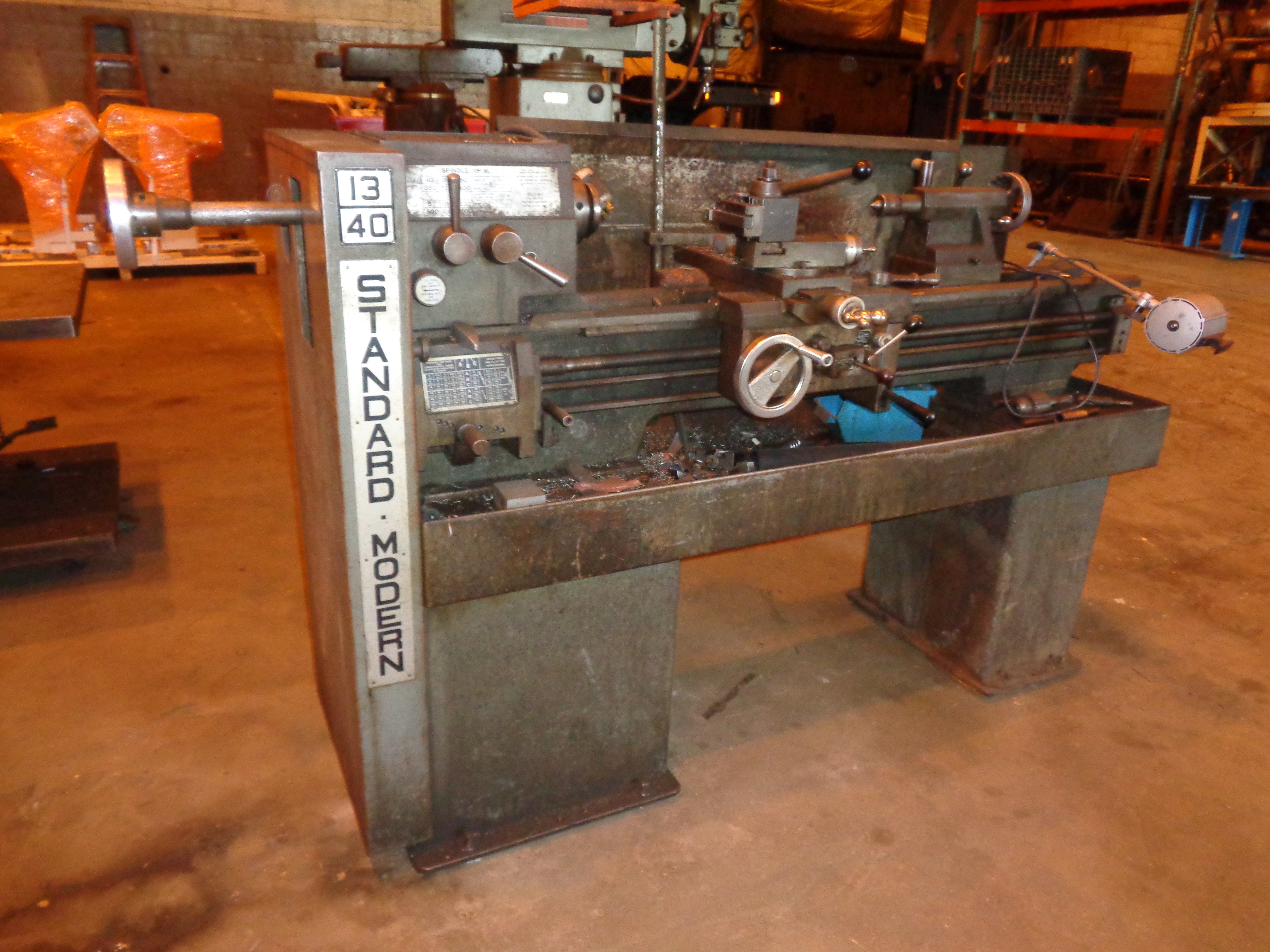 Standard Modern 13” x 40” Lathe 2000 RPM ALoris Tool post Threading hard ways *** All items nee