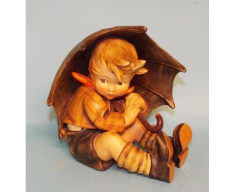 A large Hummel figure, Umbrella Boy, 152A, 19.5 cm high